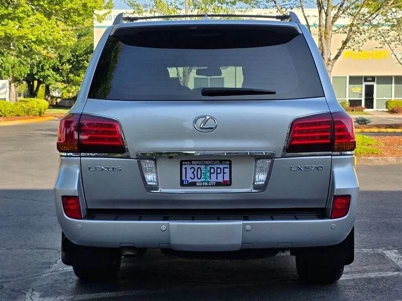 2009 Lexus LX 3rd Gen - Image 6 of 21