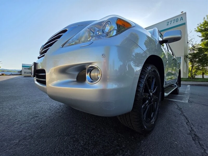 2009 Lexus LX 3rd Gen - Image 9 of 21