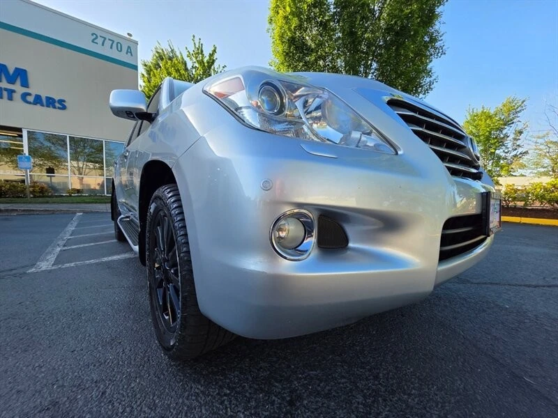 2009 Lexus LX 3rd Gen - Image 10 of 21