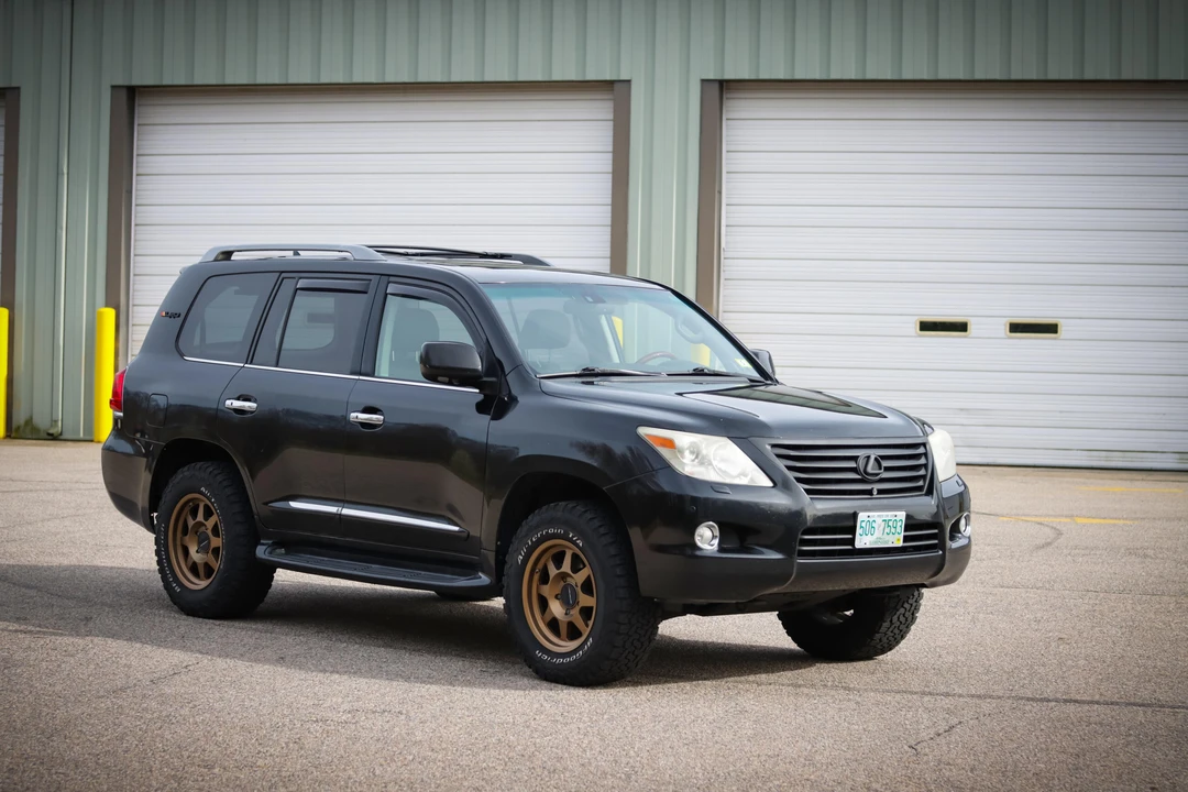 2009 Lexus LX 3rd Gen - Image 22 of 31