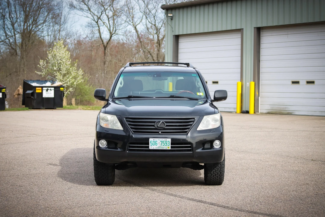 2009 Lexus LX 3rd Gen - Image 6 of 31