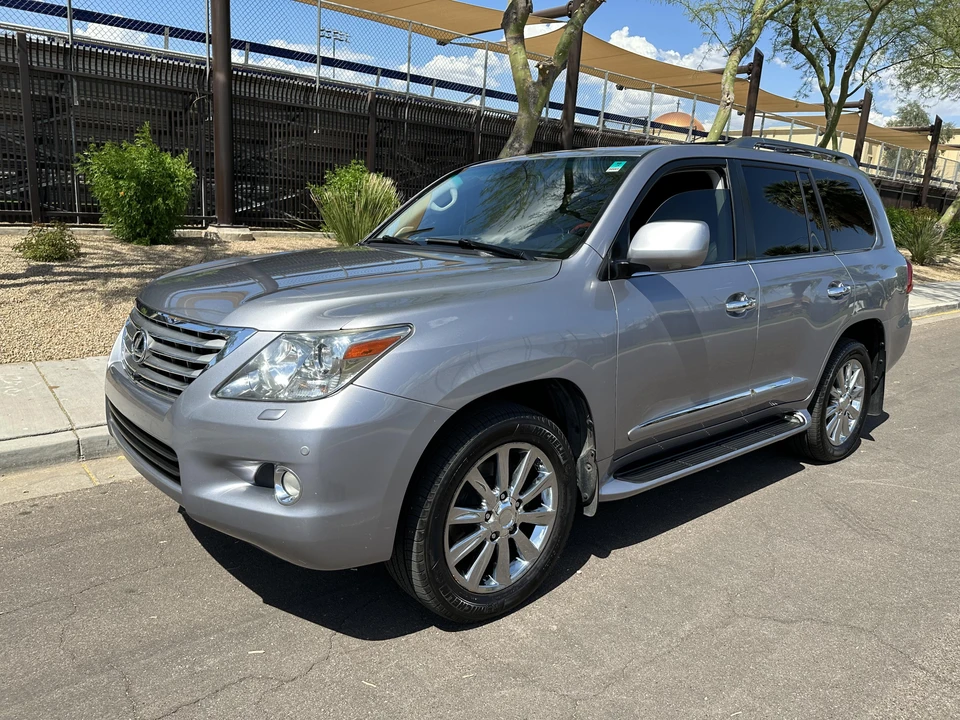 2009 Lexus LX 3rd Gen - Image 8 of 31