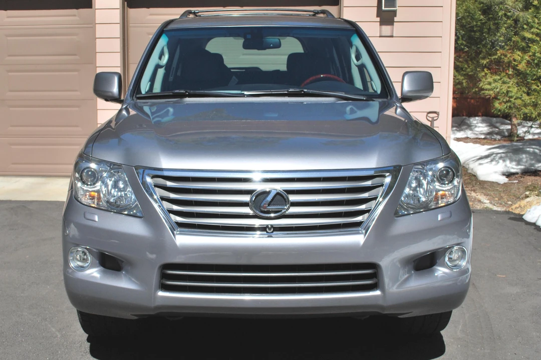 2009 Lexus LX 3rd Gen - Image 2 of 6