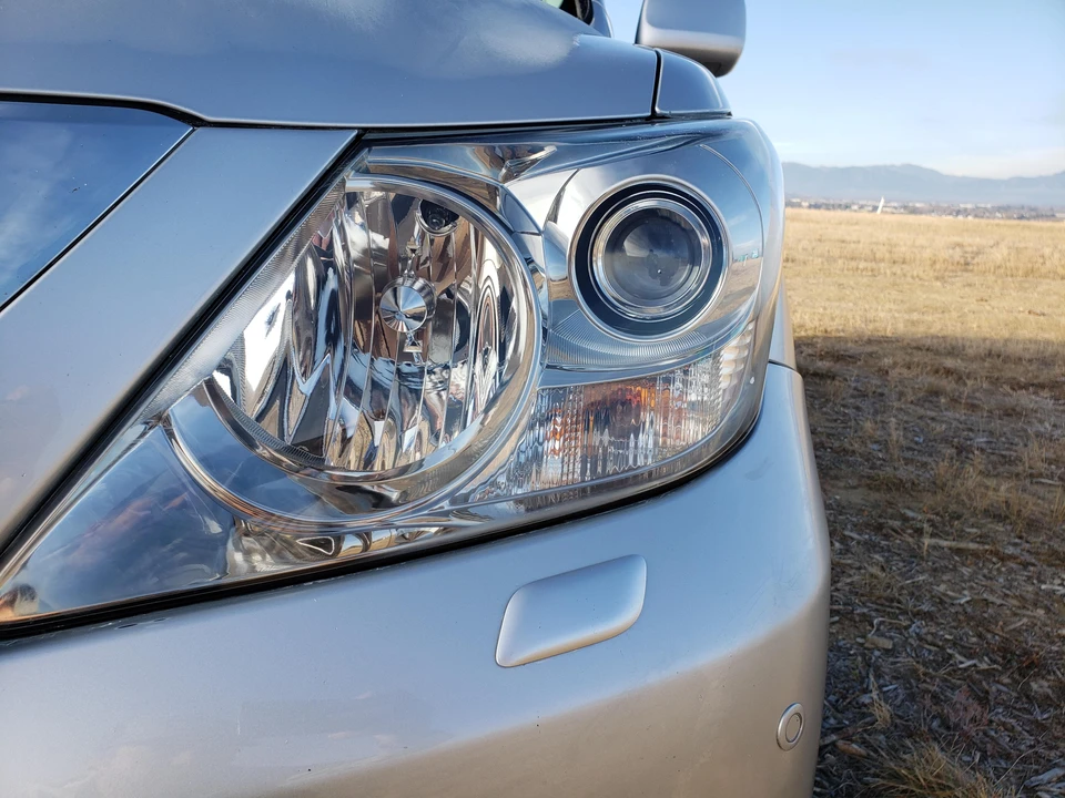 2009 Lexus LX 3rd Gen - Image 22 of 31
