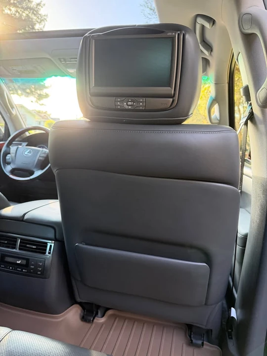 2009 Lexus LX 3rd Gen - Image 15 of 20