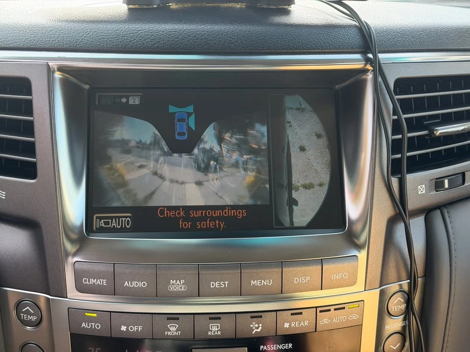 2009 Lexus LX 3rd Gen - Image 8 of 20