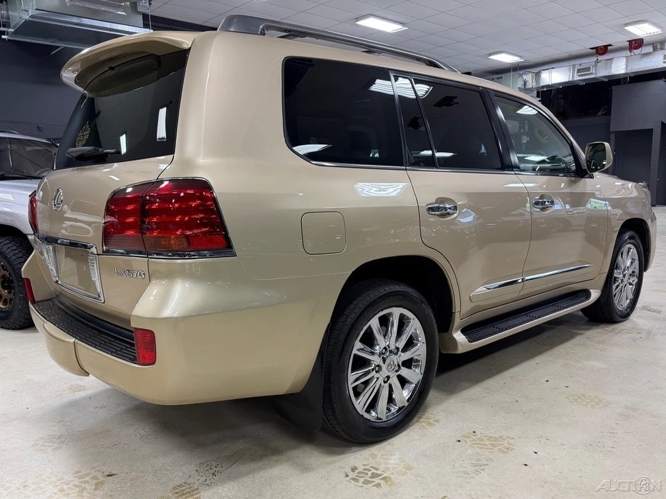 2009 Lexus LX 3rd Gen - Image 8 of 12