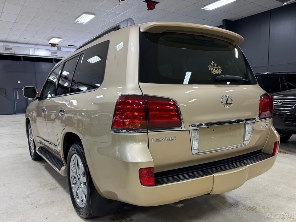 2009 Lexus LX 3rd Gen - Image 10 of 12