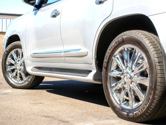 2009 Lexus LX 2nd Gen - Image 20 of 20