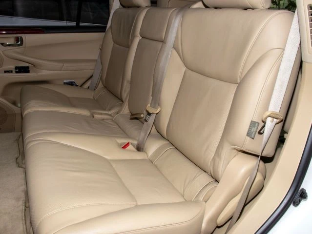 2009 Lexus LX 3rd Gen - Image 14 of 21