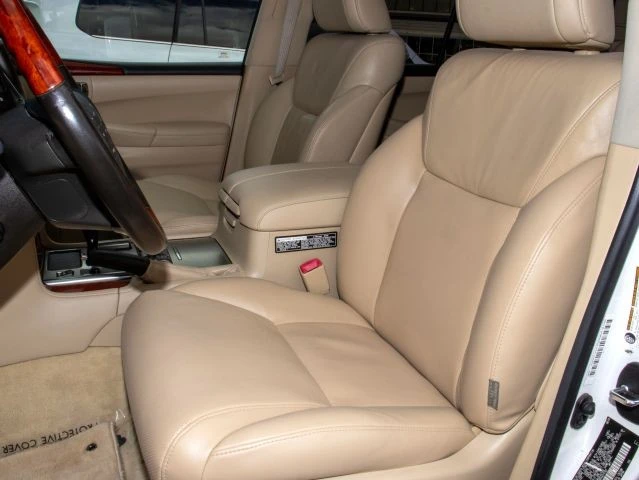 2009 Lexus LX 3rd Gen - Image 13 of 21