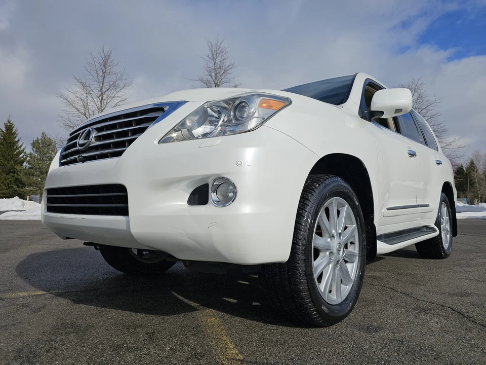 2009 Lexus LX 3rd Gen - Image 2 of 31