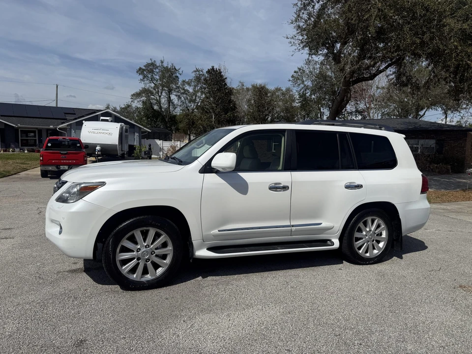 2009 Lexus LX 2nd Gen - Image 8 of 31