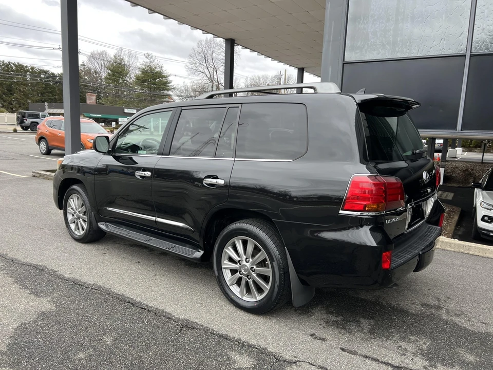 2009 Lexus LX 3rd Gen - Image 30 of 31