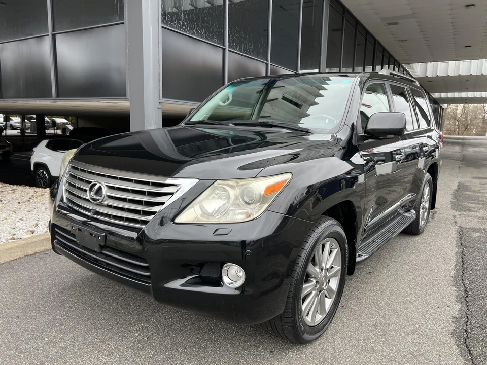 2009 Lexus LX 3rd Gen - Image 3 of 31