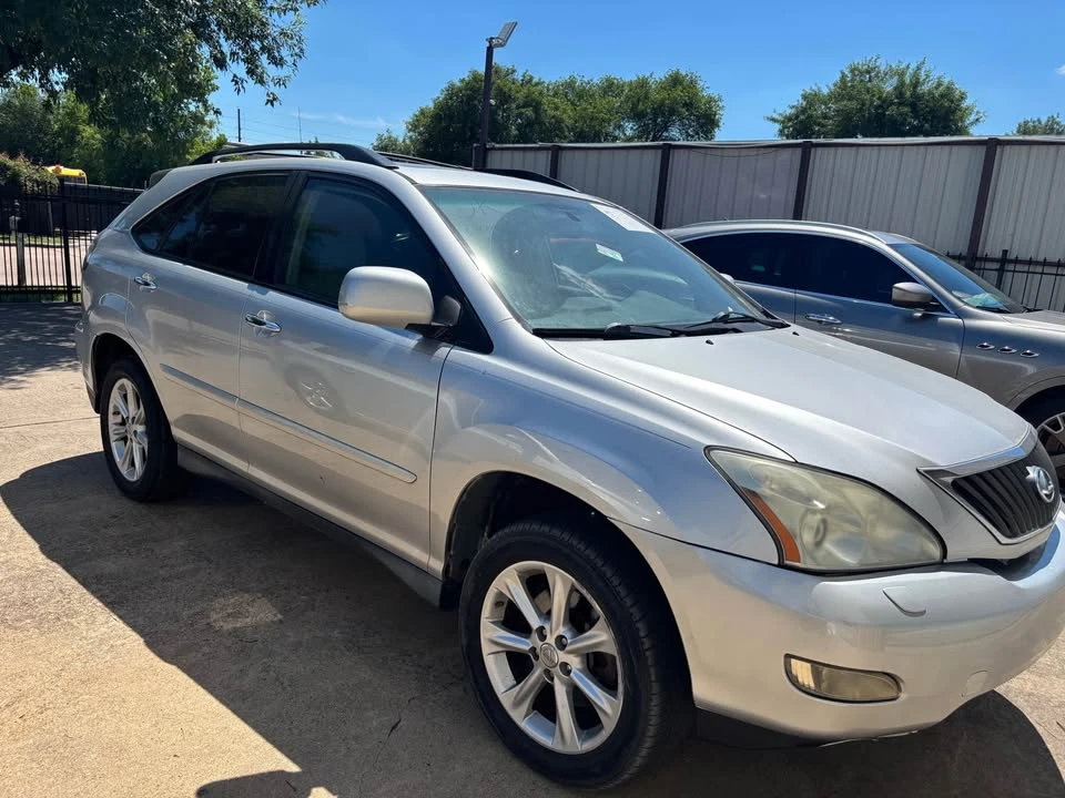 2009 Lexus RX 2nd Gen - Image 2 of 8
