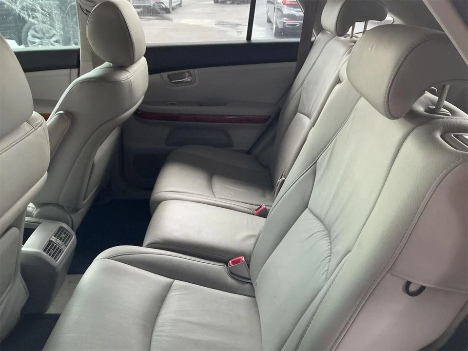 2009 Lexus RX 2nd Gen - Image 12 of 14