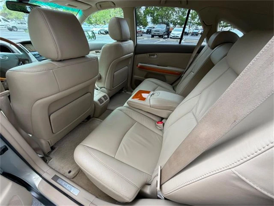 2009 Lexus RX 2nd Gen - Image 25 of 31