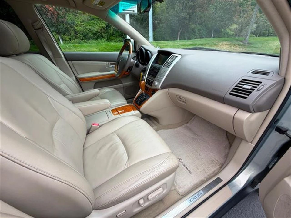 2009 Lexus RX 2nd Gen - Image 29 of 31