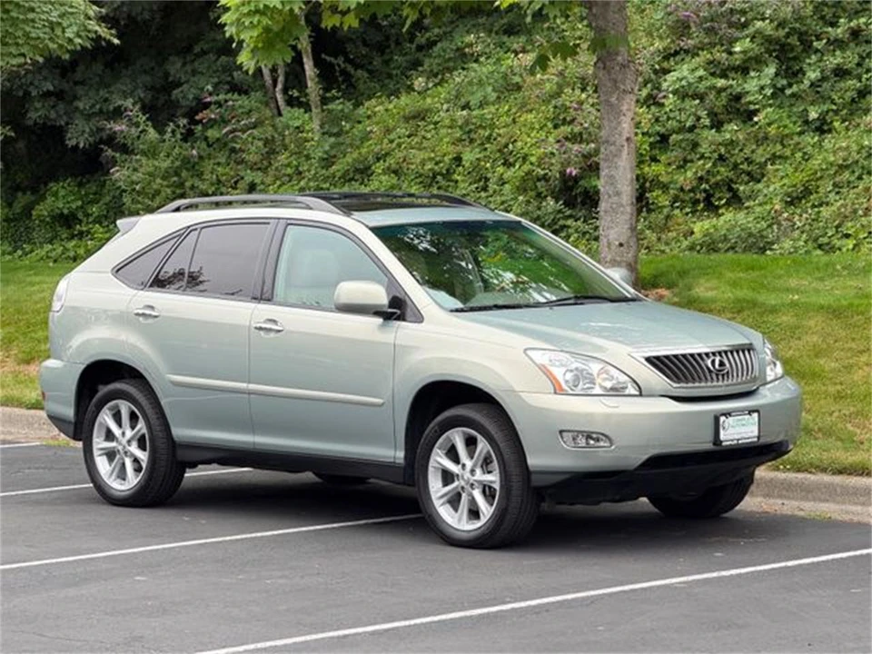 2009 Lexus RX 2nd Gen - Image 8 of 31