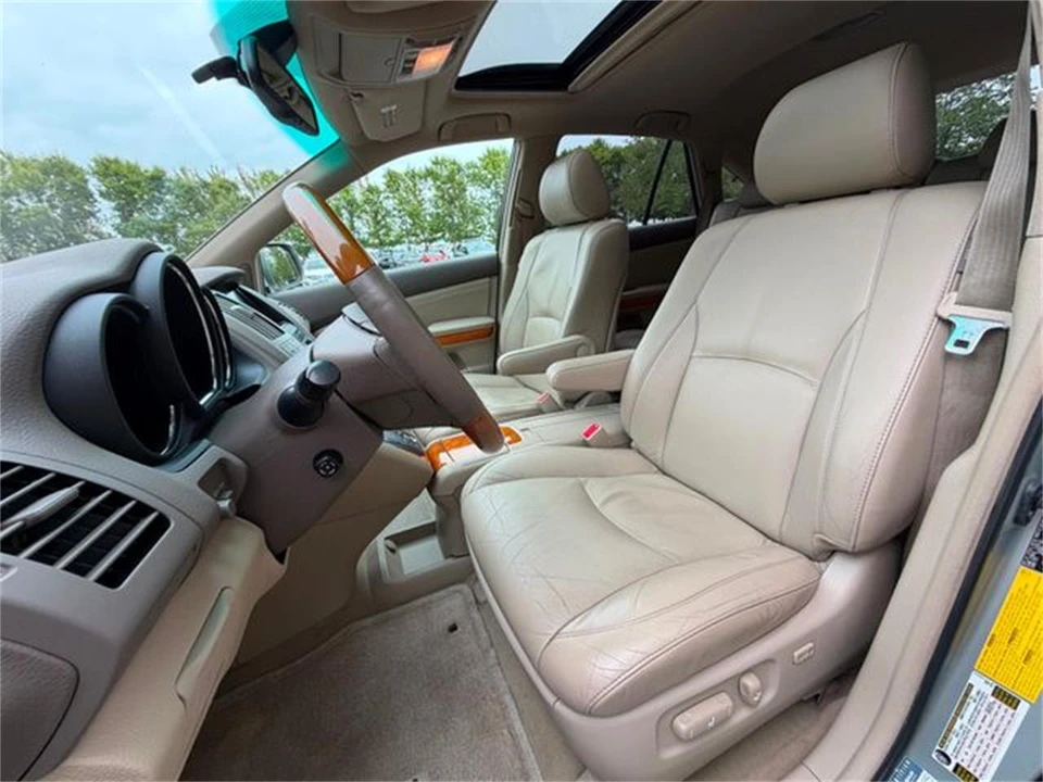 2009 Lexus RX 2nd Gen - Image 23 of 31