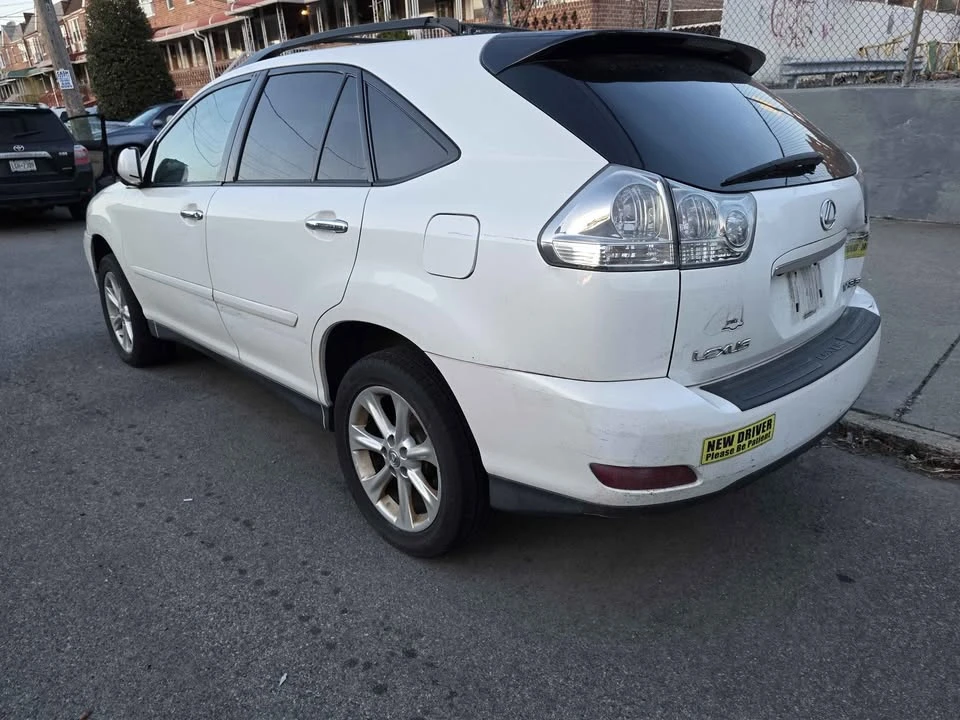 2009 Lexus RX 2nd Gen - Image 3 of 10
