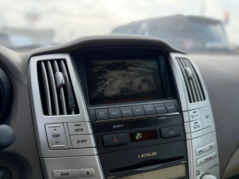 2009 Lexus RX 2nd Gen - Image 14 of 14