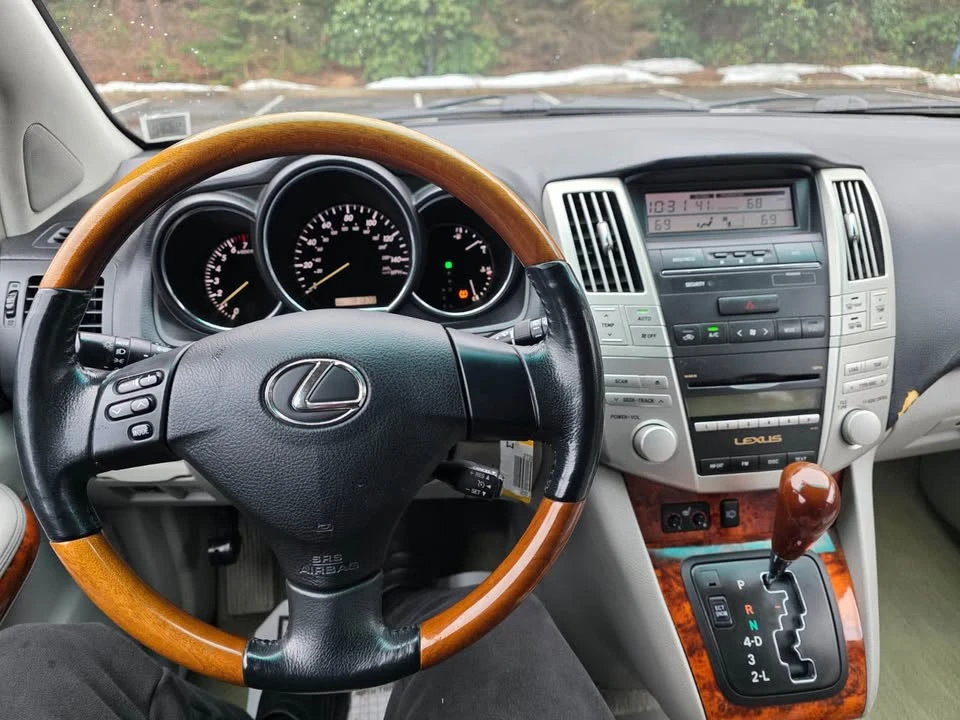 2009 Lexus RX 2nd Gen - Image 16 of 16