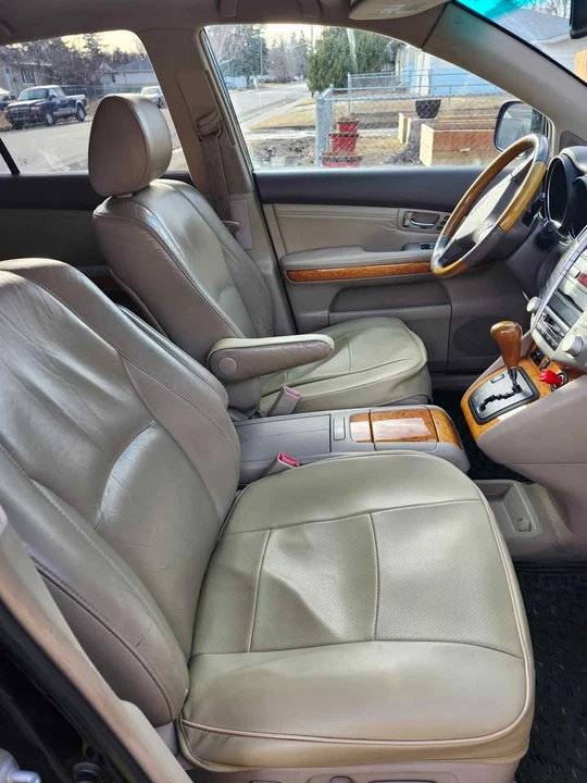 2009 Lexus RX 2nd Gen - Image 7 of 9