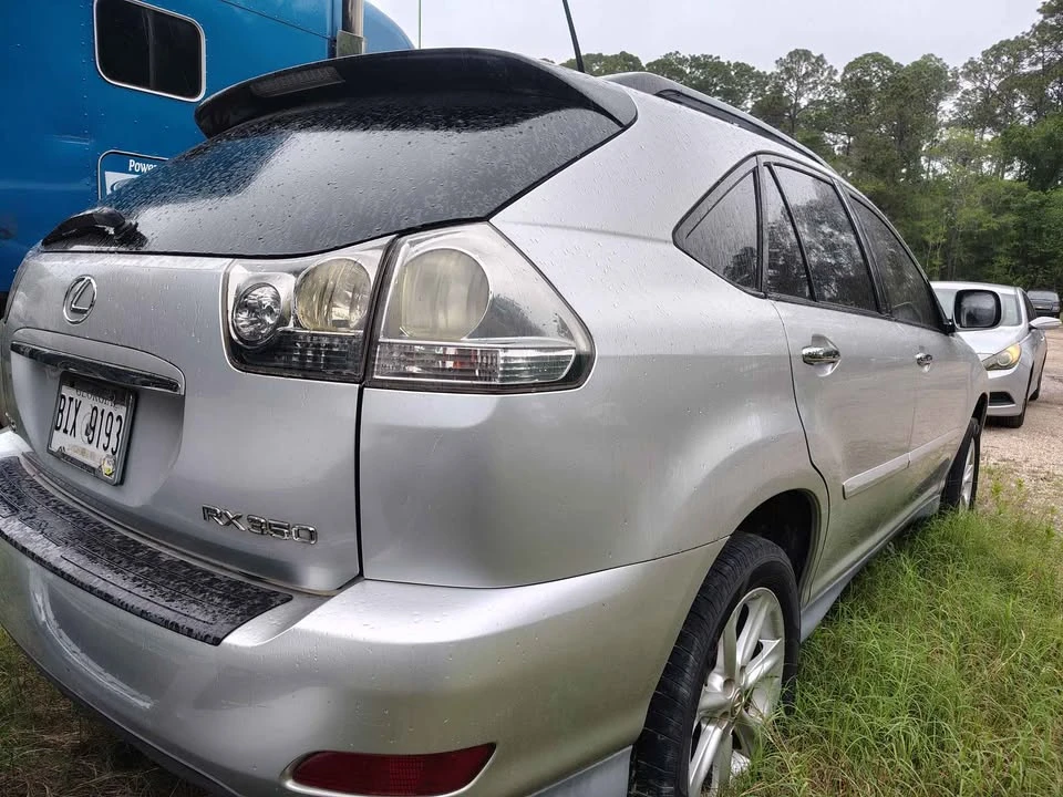 2009 Lexus RX 2nd Gen - Image 5 of 10
