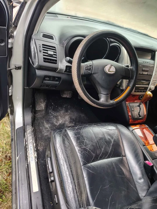 2009 Lexus RX 2nd Gen - Image 7 of 10