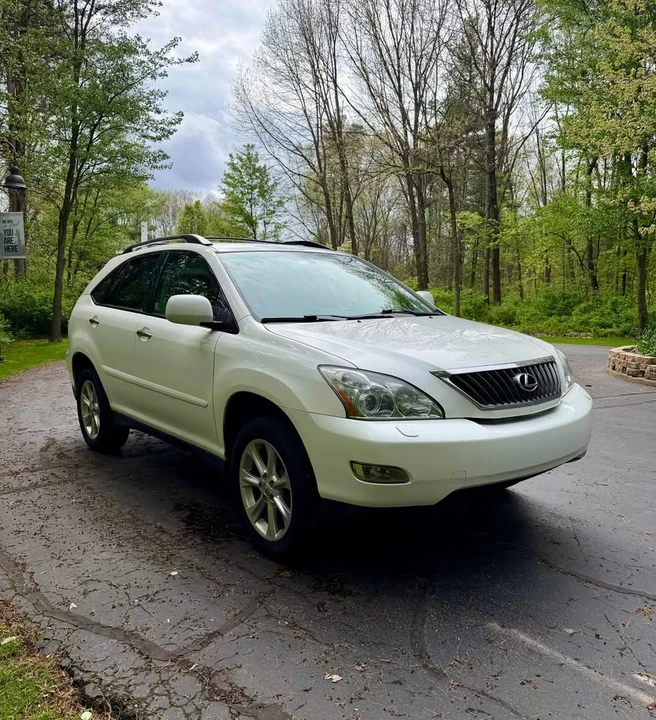 2009 Lexus RX 2nd Gen - Image 3 of 7