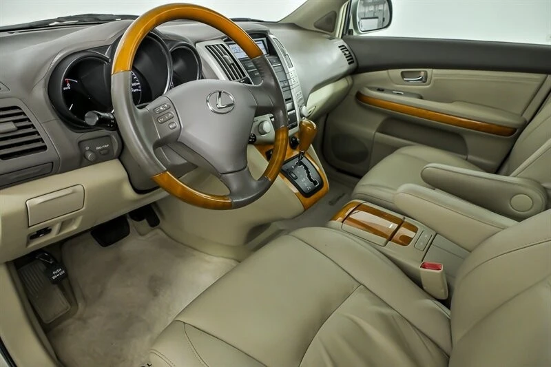 2009 Lexus RX 2nd Gen - Image 17 of 21