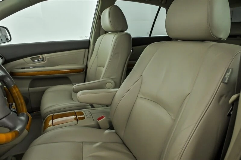 2009 Lexus RX 2nd Gen - Image 19 of 21