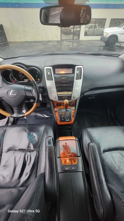 2009 Lexus RX 3rd Gen - Image 9 of 10