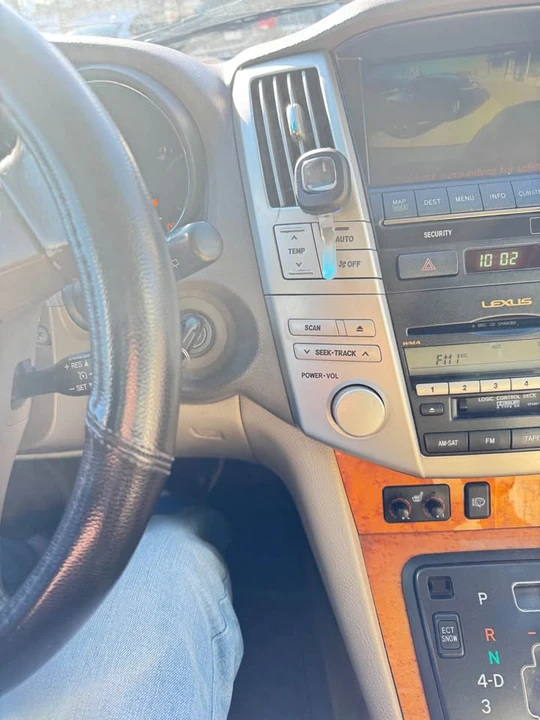2009 Lexus RX 3rd Gen - Image 7 of 13