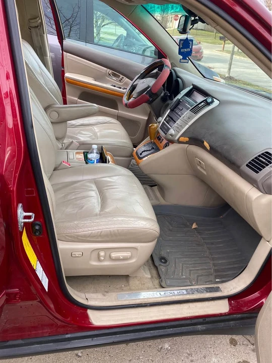 2009 Lexus RX 3rd Gen - Image 2 of 10