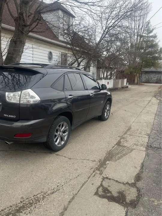 2009 Lexus RX 3rd Gen - Image 5 of 13