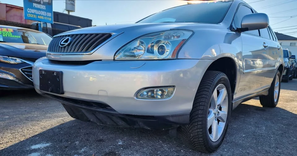 2009 Lexus RX 2nd Gen - Image 8 of 9