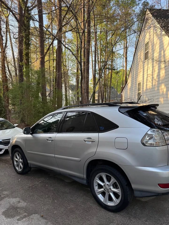2009 Lexus RX 2nd Gen - Image 2 of 8