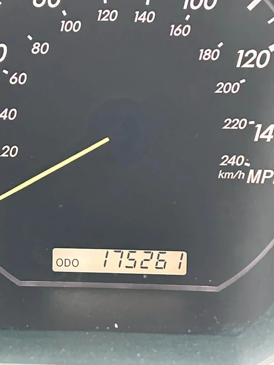 2009 Lexus RX 3rd Gen - Image 10 of 11