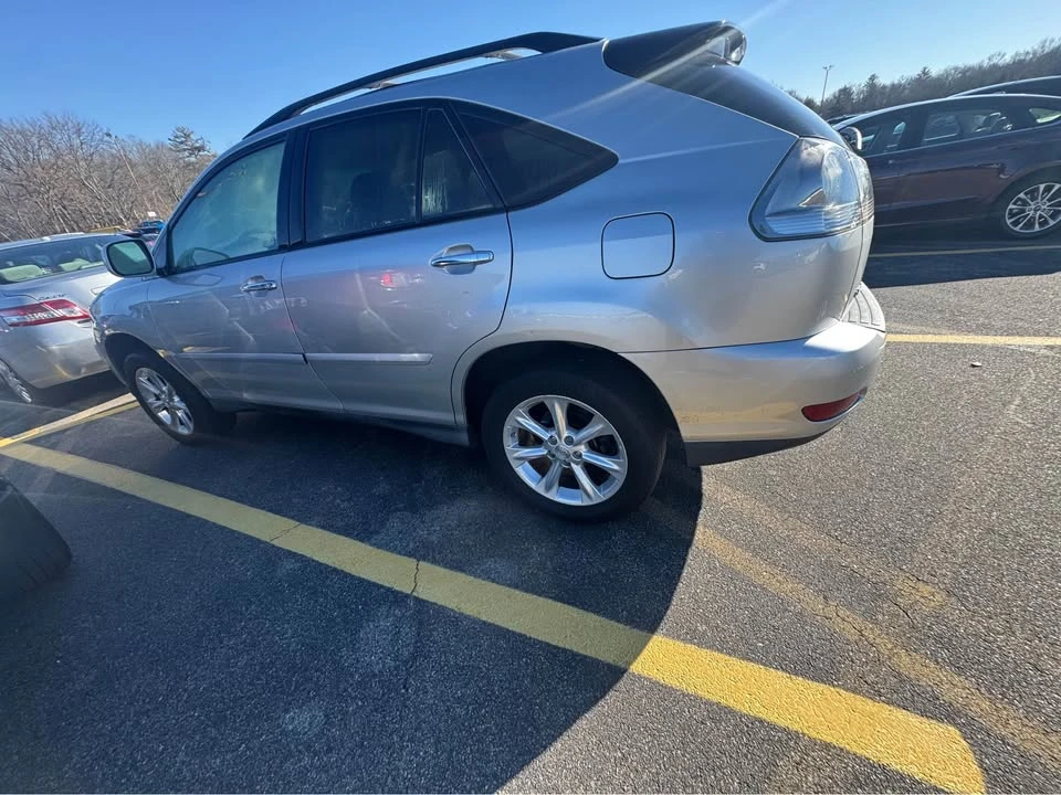 2009 Lexus RX 3rd Gen - Image 3 of 19