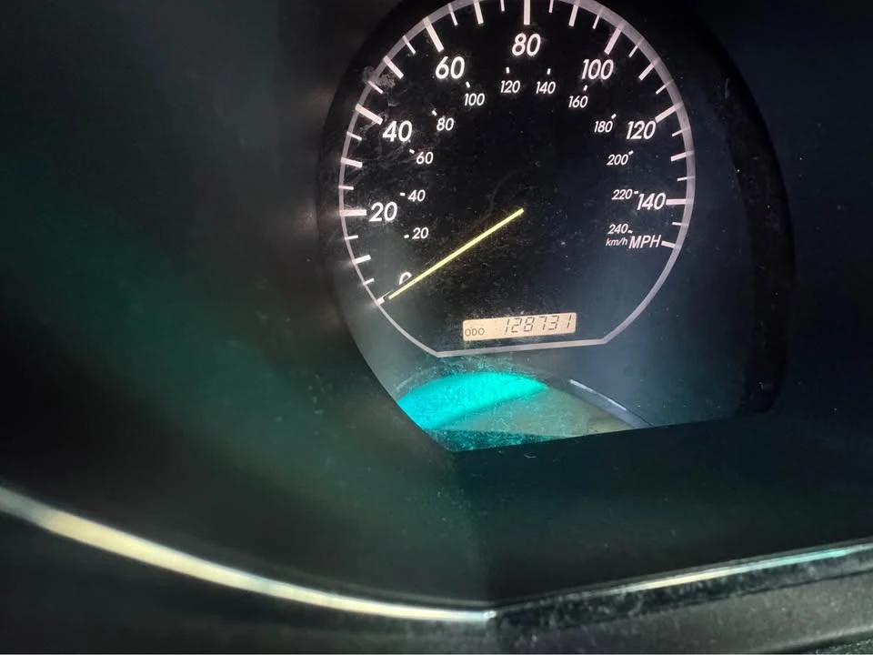 2009 Lexus RX 3rd Gen - Image 15 of 19