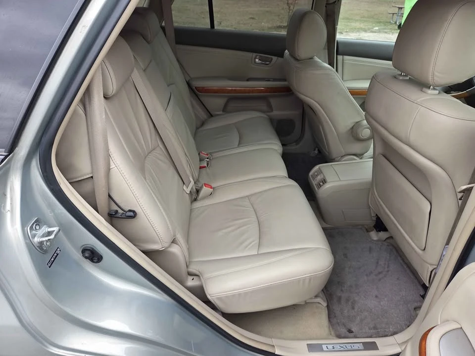 2009 Lexus RX 2nd Gen - Image 9 of 17