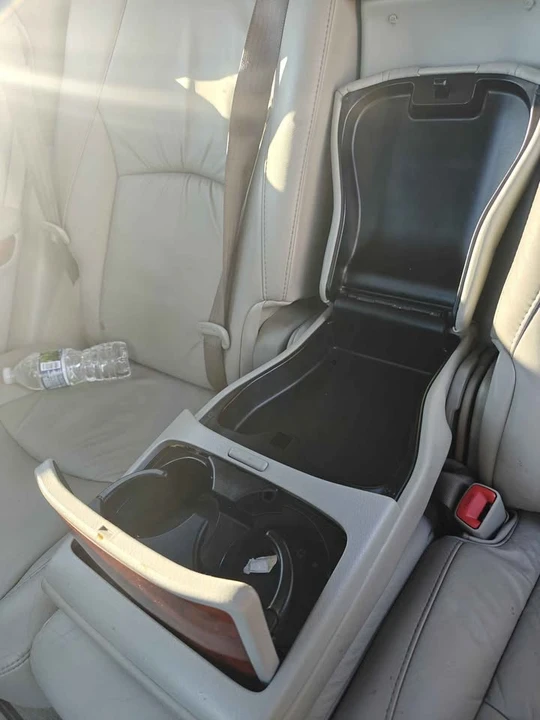 2009 Lexus RX 3rd Gen - Image 14 of 15