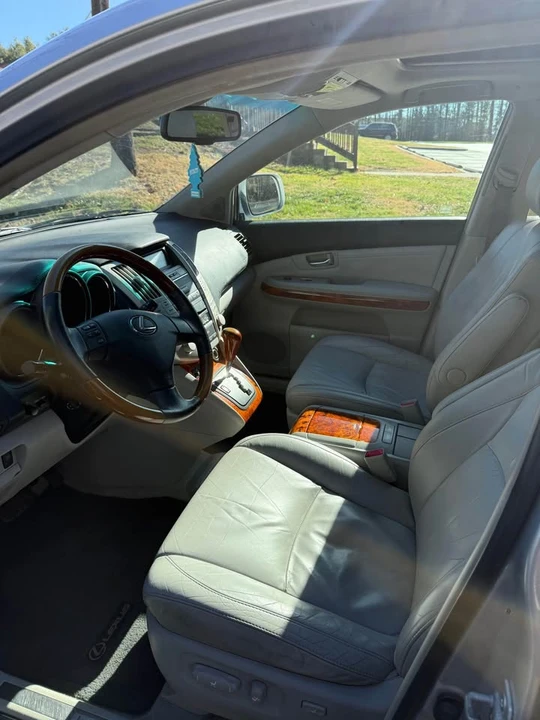 2009 Lexus RX 2nd Gen - Image 7 of 16