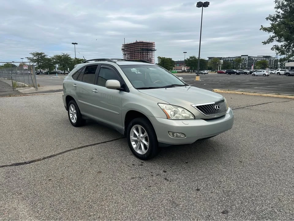 2009 Lexus RX 2nd Gen - Image 4 of 17