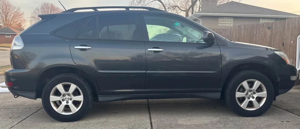 2009 Lexus RX 3rd Gen - Image 2 of 13