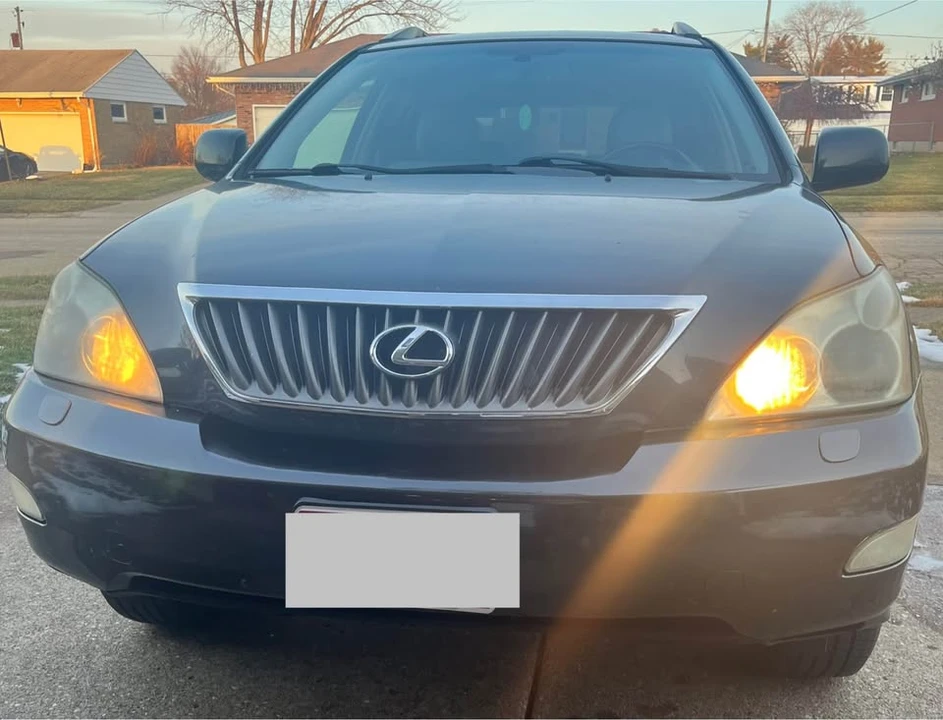 2009 Lexus RX 3rd Gen - Image 3 of 13