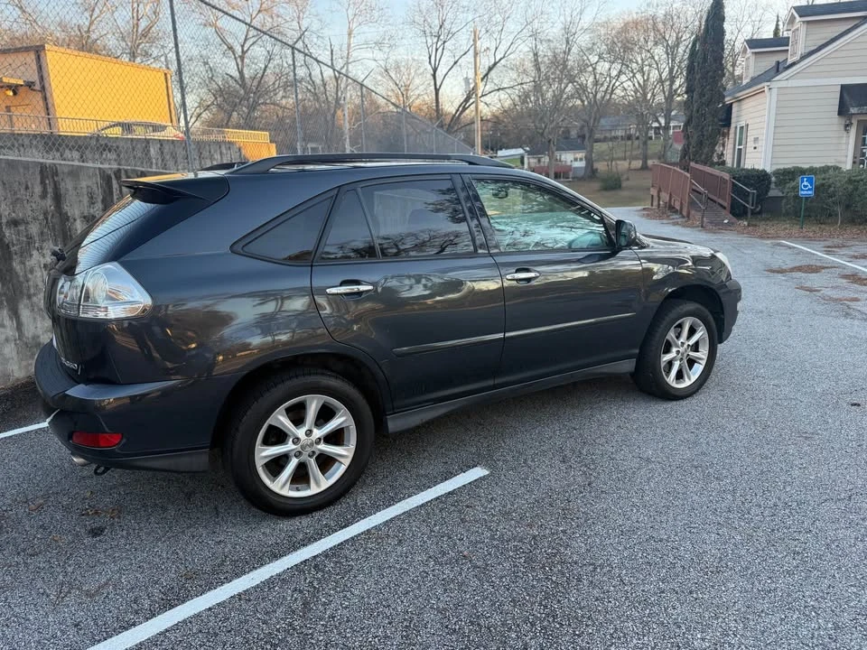 2009 Lexus RX 3rd Gen - Image 10 of 16